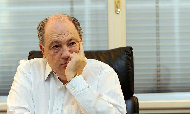 Ariel Muzicant, Vizepräsident des European Jewish Congress, in seinem Büro in Wien.