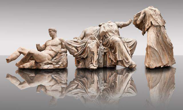 Statuen vom Ostgiebel des Athener Parthenon: Es gilt als sicher, dass sie von Christen, die sie für „dämonisch“ hielten, verstümmelt wurden.