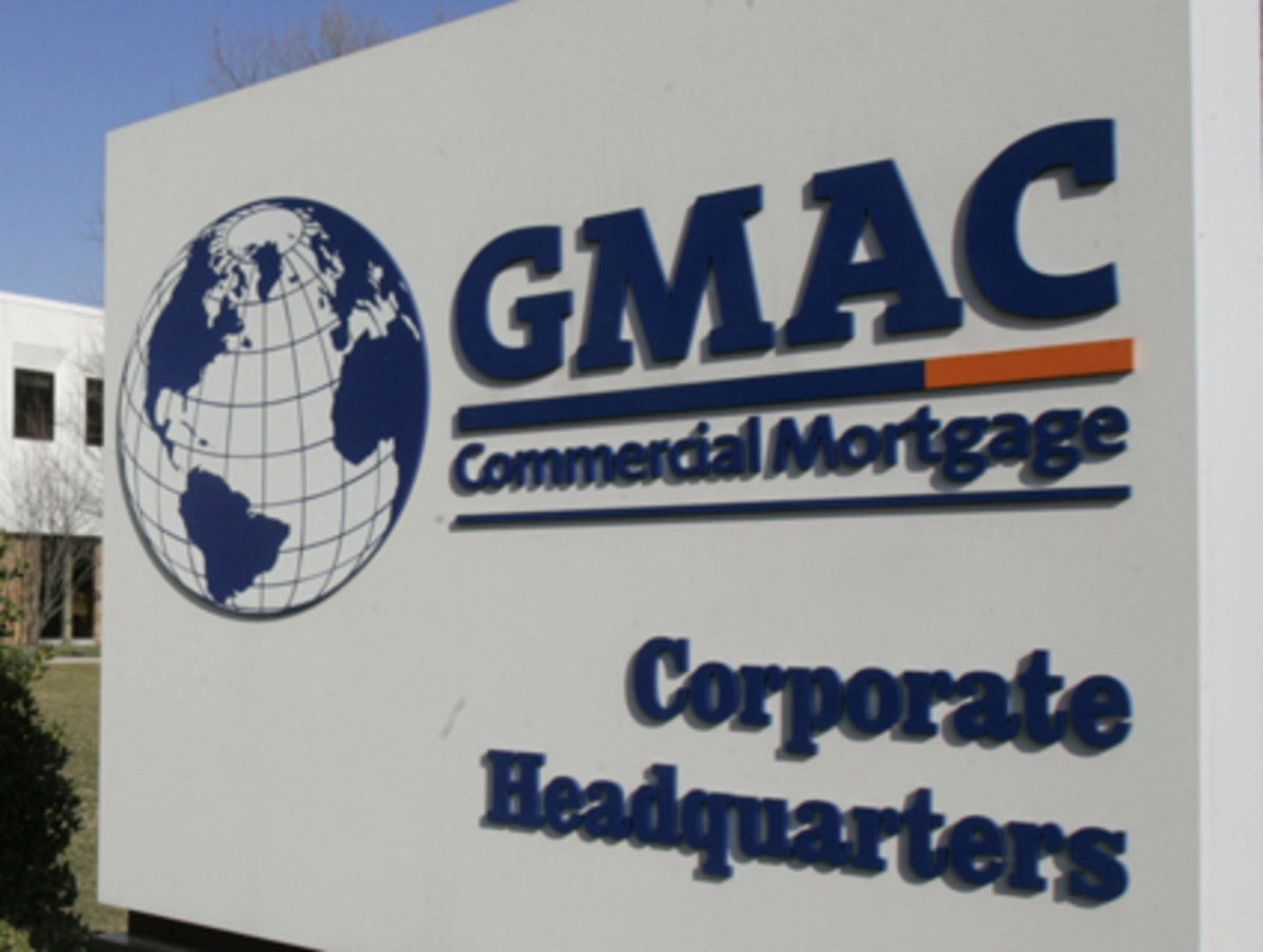 Der Autofinanzierer will 5.000 Jobs streichen.