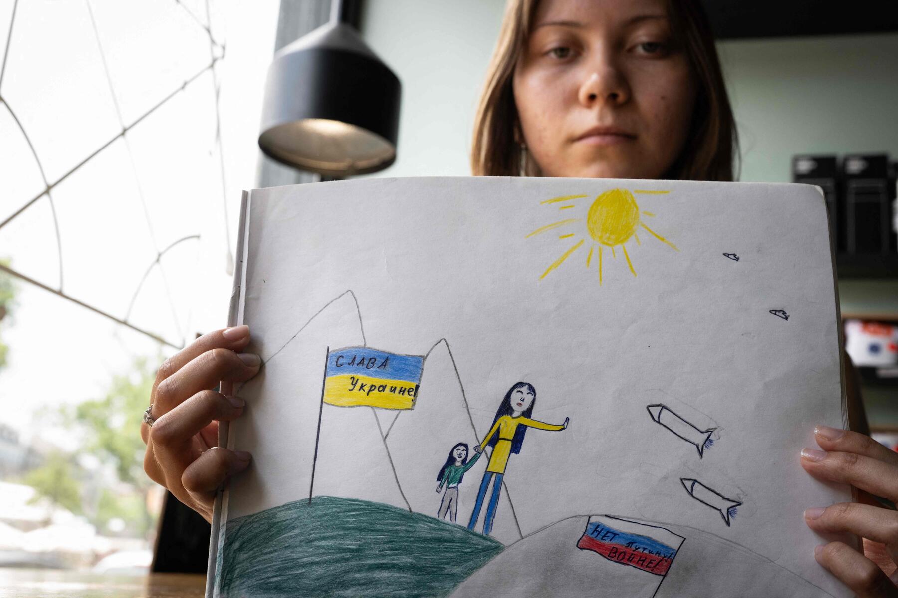 Ukraine abolishes protected status for Russian language