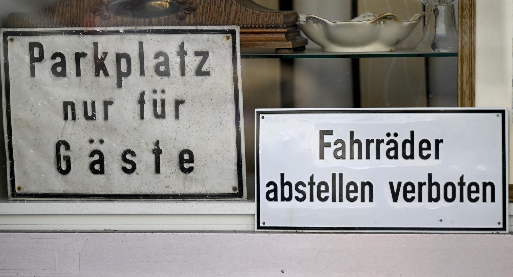 Dunaj: Vlada sprejela zakon proti izsiljevanju na parkiriščih