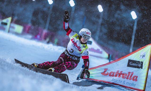 SNOWBOARD: WELTCUP AUFTAKT: PARALLEL SLALOM