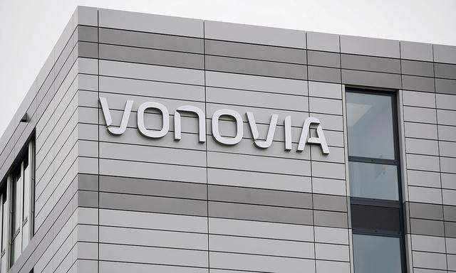 FILE PHOTO: New Vonovia headquarters in Bochum
