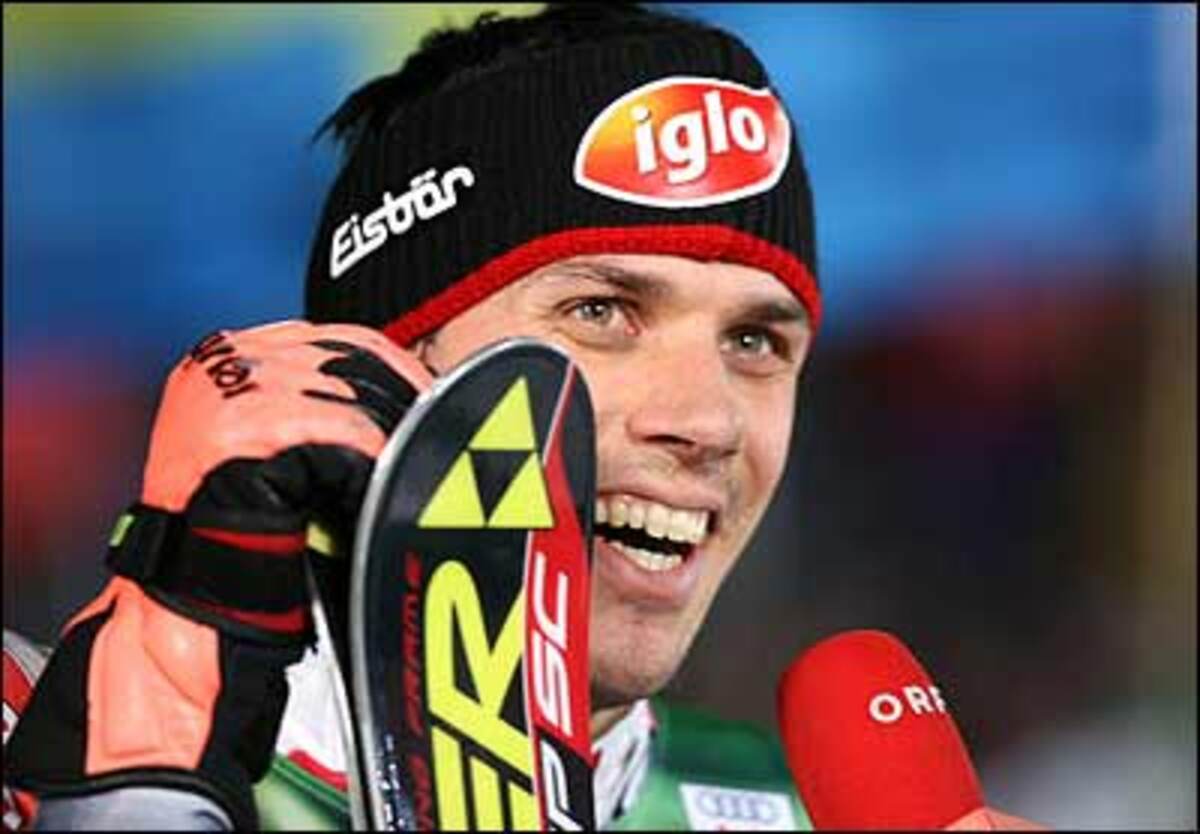 Mario Matt machte den Österreichischen Trimpf dann perfekt. Der Führende nach dem ersten Durchgang fuhr trotz Schmerzen (verrissener Lendenwirbel) noch auf den dritten Platz und bestätigte so eindrucksvoll seine tolle Form.