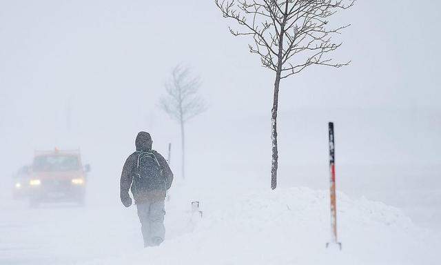 Archivbild: Burgenland bei Schneeverwehungen