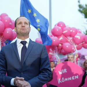 NEOS-Chef Matthias Strolz verhandelte dem ÖVP-Chef über eine Wahlplattform