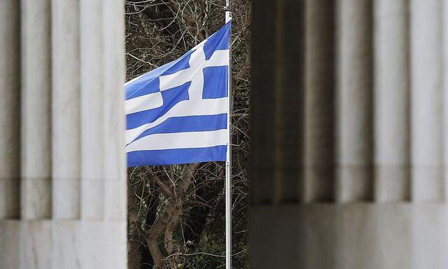 Protest gegen Sparpaket: Ausschreitungen in Athen