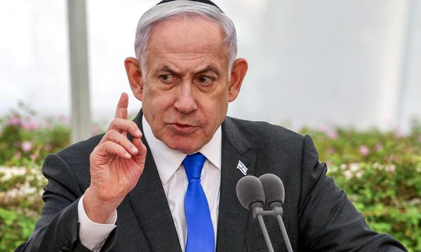 Benjamin Netanjahu ermahnt Koalitionspartner und Militärs. Doch immer wieder siegt der Taktiker über den Staatsmann in ihm. 