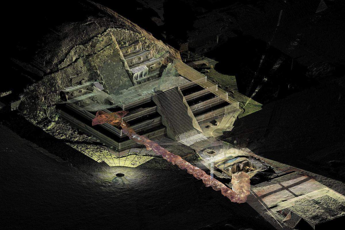 Wissenschafter haben in einer historischen Tempelanlage im Zentrum von Mexiko einen Tunnel mit rund 50.000 Opfergaben der untergegangenen Teotihuacán-Kultur gefunden. "Für die Menschen von Teotihuacán symbolisierte der Tunnel den Eingang in die Unterwelt", sagt Ausgrabungsleiter Sergio Gomez.