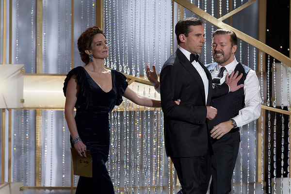 Auch für Florian Henckel von Donnersmack's Hollywood-Debüt, den Flop "The Tourist" mit Angelina Jolie und Johnny Depp, fand er passende Worte:  "Es war ein großes Jahr für 3D-Filme", so Gervais. "Alles schien dreidimensional zu sein. Außer die Charaktere aus 'The Tourist'."