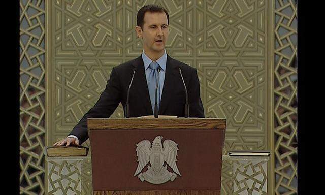 Syriens Machthaber Bashar al-Assad bei seiner neuerlichen Vereidigung am Mittwoch