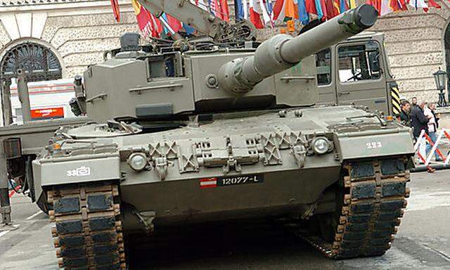 Bundesheer: Jeder zweite Panzer ist defekt (im Bild: Kampfpanzer ''Leopard 2''