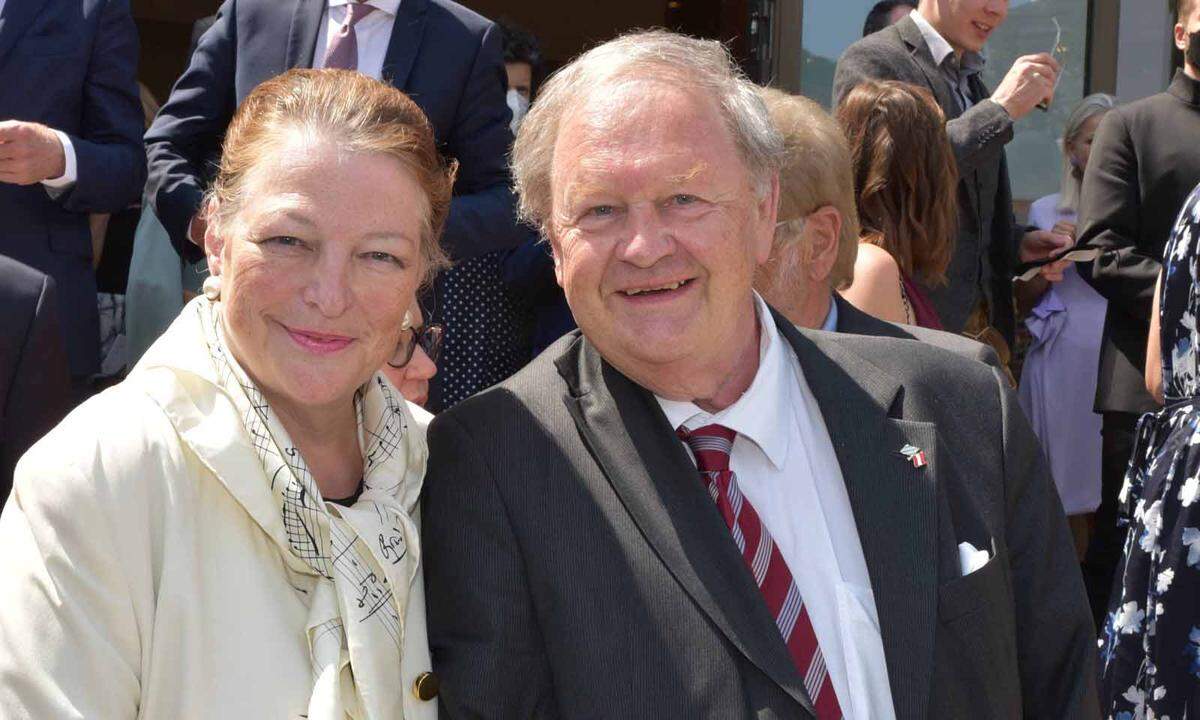 Im Bild: Endre Graf Esterhazy mit seiner Gattin Gräfin Christine.
