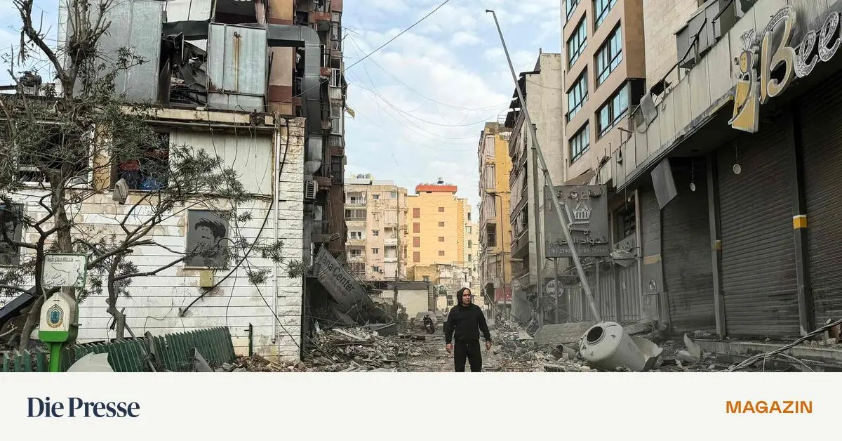 Massenflucht-im-Libanon-Sie-haben-berall-um-mich-herum-bombardiert-premium-