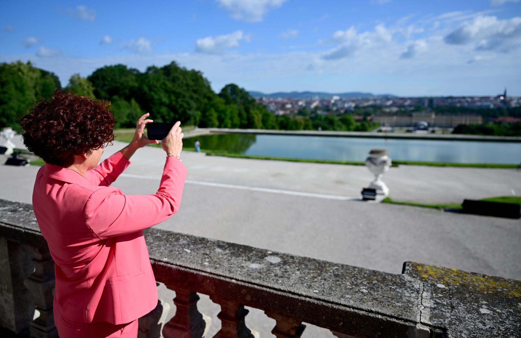 Jetzt versucht die Politik im Streit um Gehälter im  Tourismus zu vermitteln [premium]