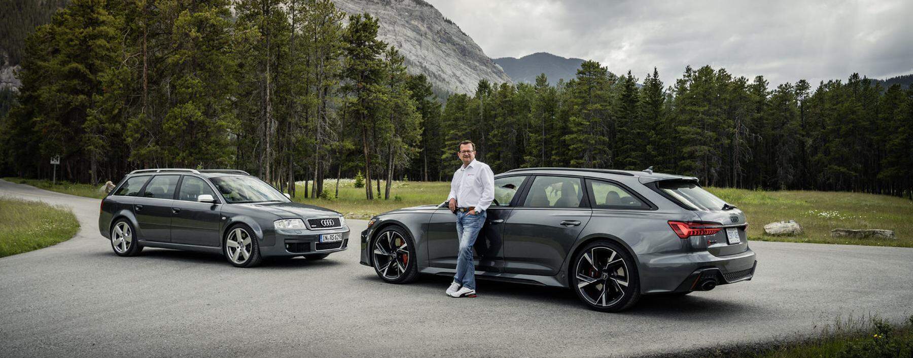 Stephan Reil mit der ersten (li.) und der aktuellen RS6-Generation. Der Audi-Ingenieur war verantwortlich für die Entwicklung des neuen Bautyps. Man beachte die Radgröße – in 20 Jahren von 17 auf 22 Zoll.