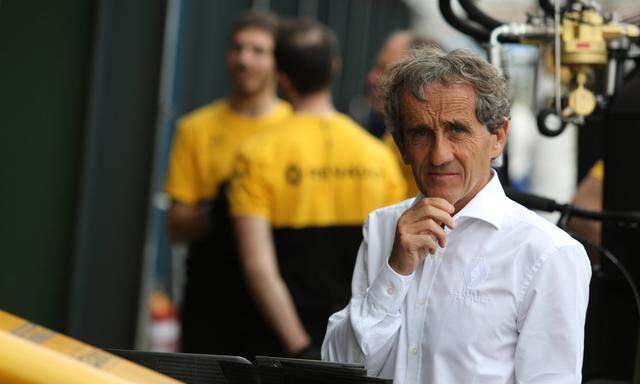 Die Erfahrung von 199 Grand Prix, 51 Rennsiegen und vier WM-Titeln: Alain Prost ist seit 2017 Sonderberater des Renault-Teams. Grand Prix Melbourne 23 26 March 2017 24 03 2017 Free Practice 1 Alain Prost FRA