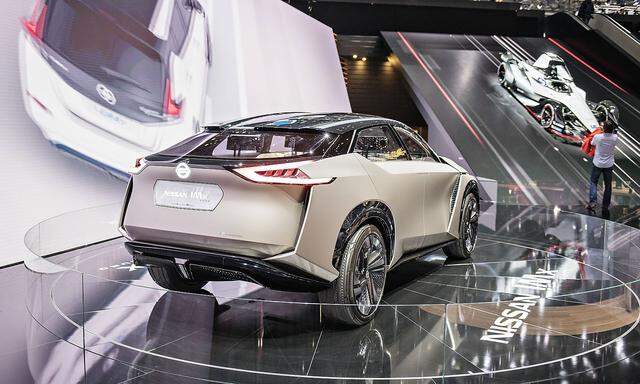 Nissan iMX Kuro concept reveals our electric crossover future 88th International Motor Show in Gene