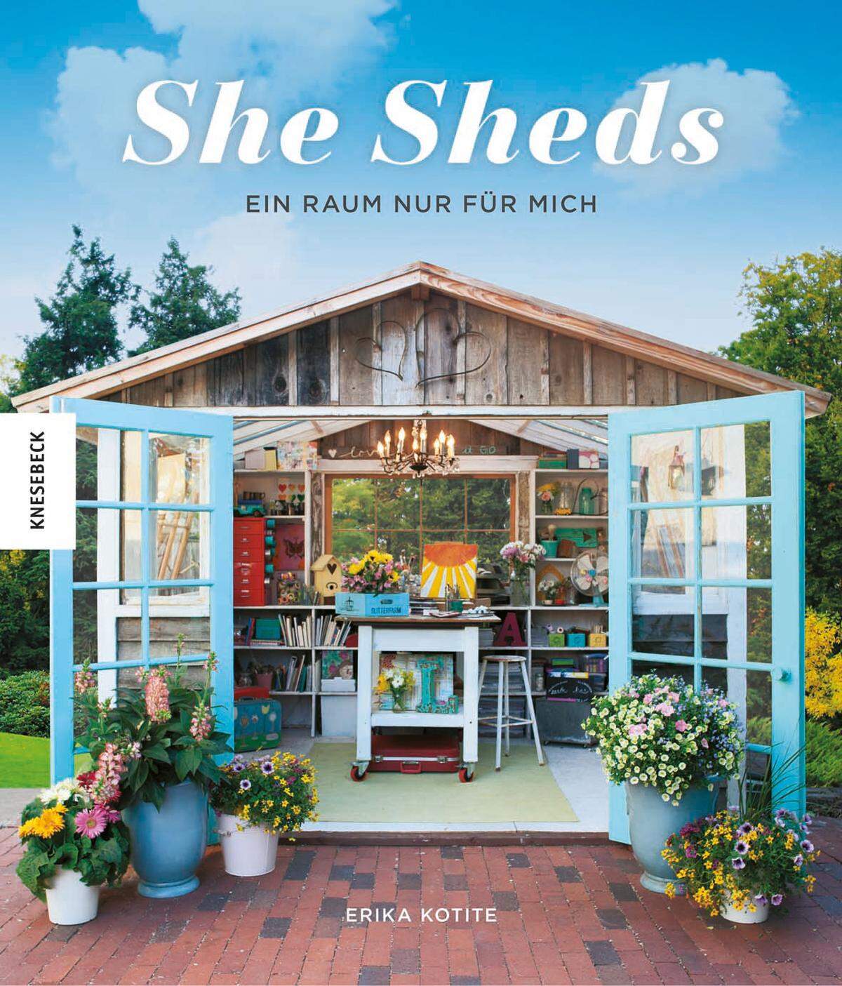 "She Sheds - Ein Raum nur für mich" von Erika Kotite, erschienen im Knesebeck Verlag, 176 Seiten mit 180 farbigen Abbildungen, erhältlich um 22,70 Euro im gut sortierten Buchhandel.