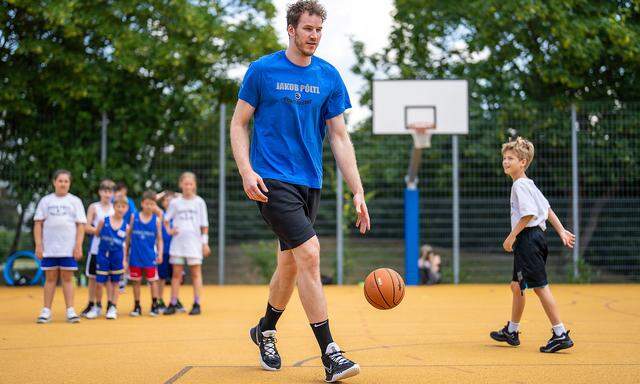 JAKOB POeLTL KINDERCAMP