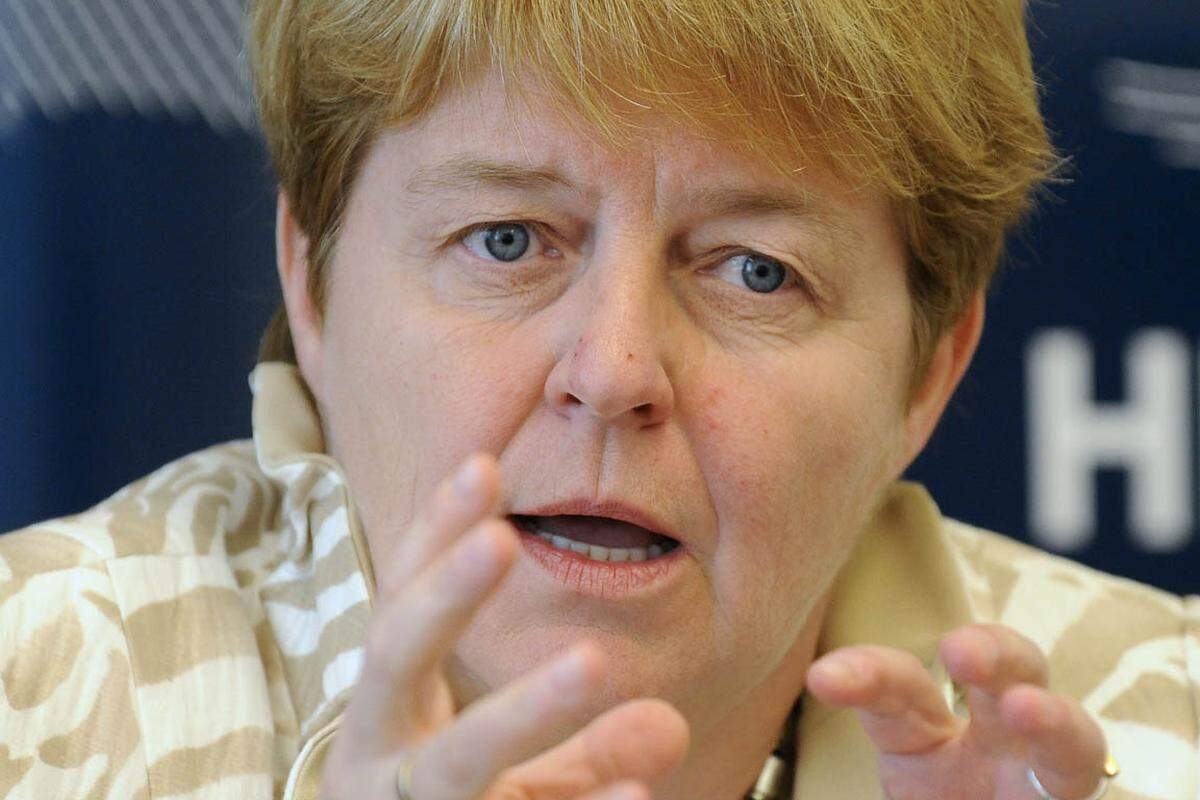 Siemens-Vorstand und ehemalige EU-Staatssekretärin Brigitte Ederer unterstützt die Forderung von SP-Bundeskanzler Werner Faymann nach einer europäischen Ratingagentur.