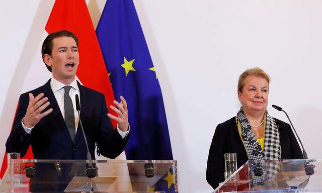 Austria's Chancellor Kurz and Social Minister Hartinger-Klein address the media in Vienna