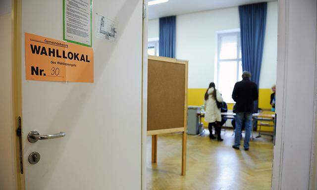 Archivbild: Wahllokal am Sonntag