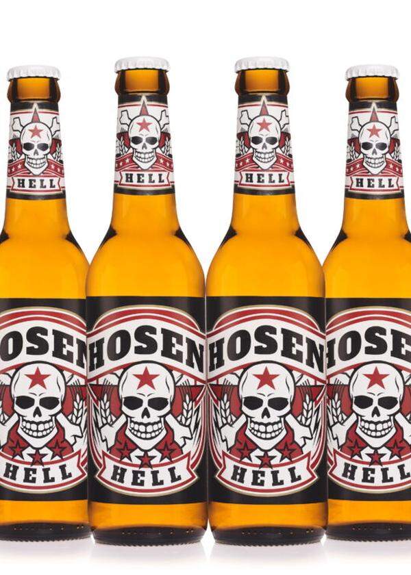 „Hosen Hell“ statt Opium fürs Volk: Die Toten Hosen lassen bei einer Düsseldorfer Brauerei (Uerige Obergärige Hausbrauerei) ihr eigenes Bier brauen.