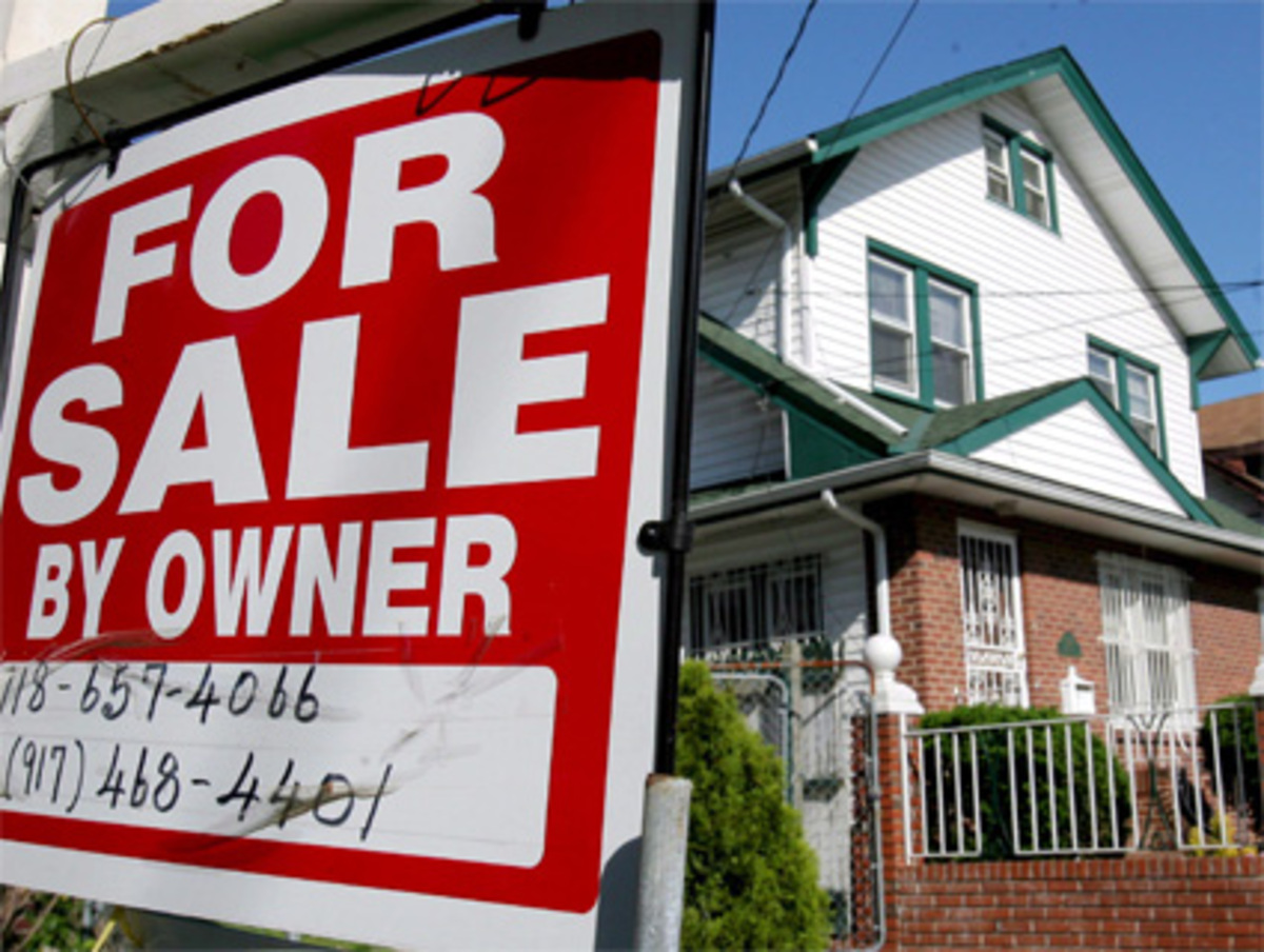 Dass die Konsumlaune der US-Verbraucher momentan schaumgebremst ist, liegt auf der Hand:Die Preise für Immobilien fallen in den Keller, die Teuerung beträgt mehr als vier Prozent und der hohe Ölpreis tut sein Restliches.