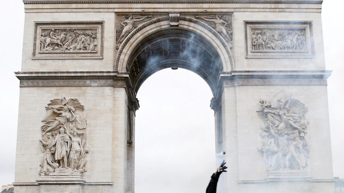 Die Gelbwesten in Frankreich protestierten einst gegen geplante Steuererhöhungen bei Benzin und Diesel. 