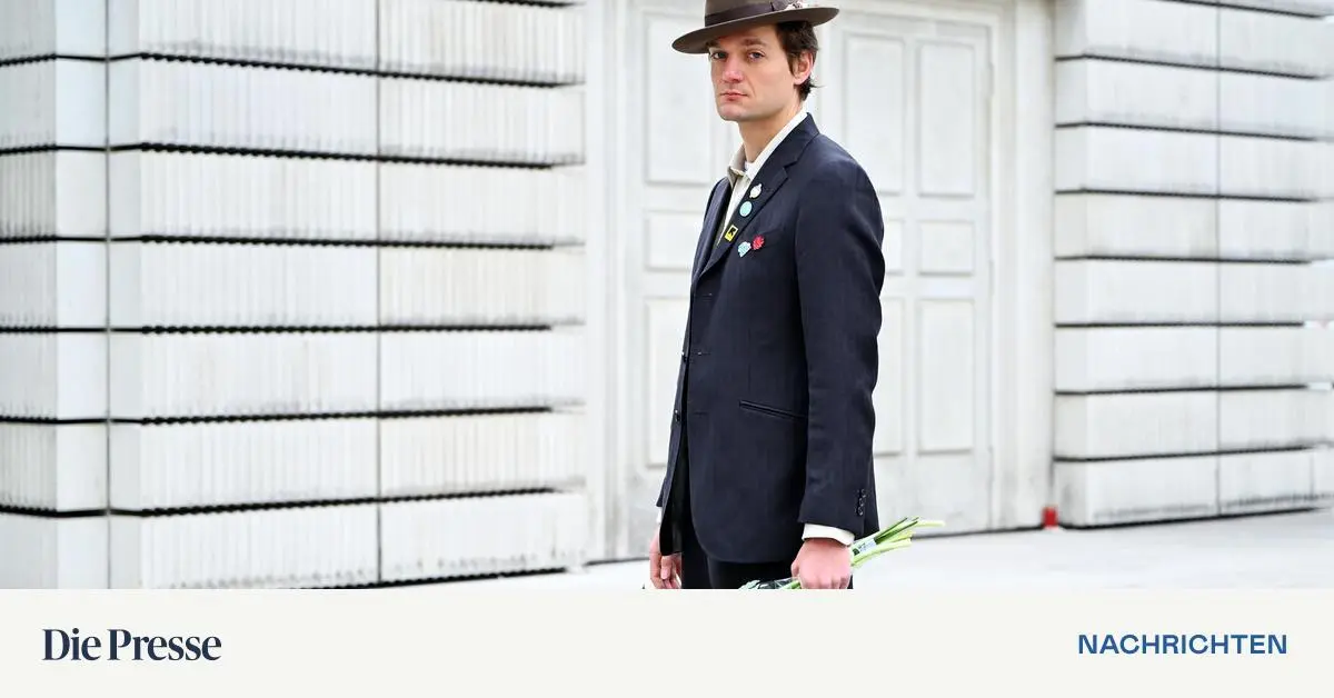 Actor Lucas Englander calls on people to protest against…