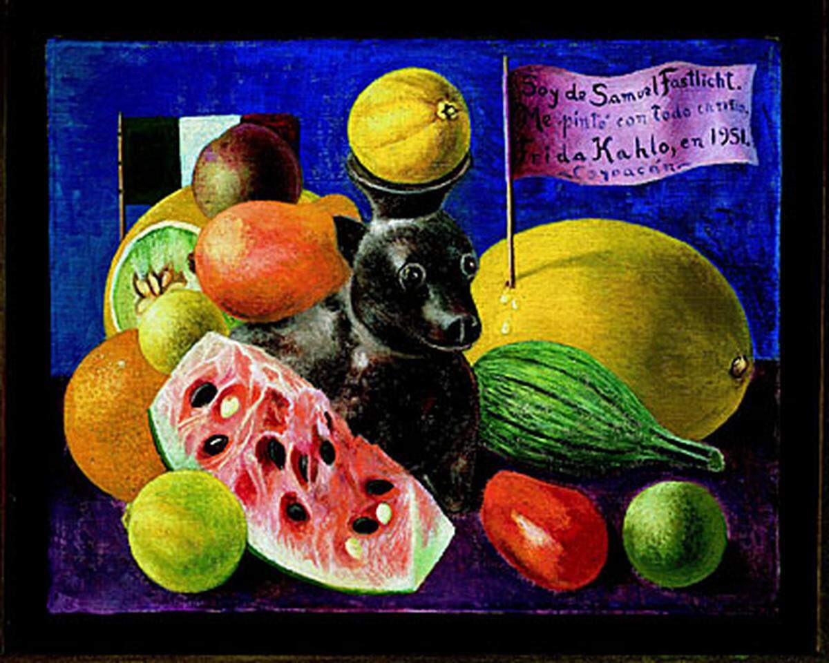 Kult und Kommerz überlagern einander: Kahlos Konterfei ziert inzwischen unter anderm T-Shirts und Stiefel.   Frida Kahlo: Stillleben (Naturaleza muerta), 1951  Privatbesitz, Courtesy Galería Arvil, Mexiko-Stadt 