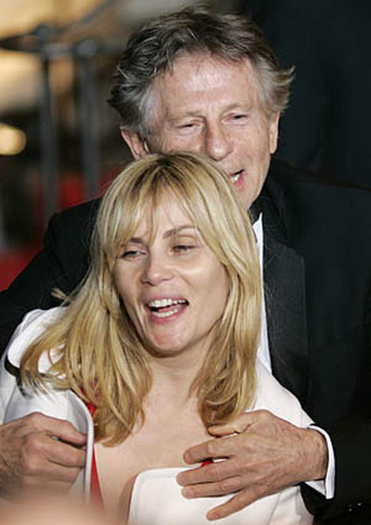 Inzwischen ist Polanski wieder verheiratet: Er lebt in Frankreich mit der französischen Schauspielerin Emmanuelle Seigner zusammen, mit der er zwei Kinder hat.
