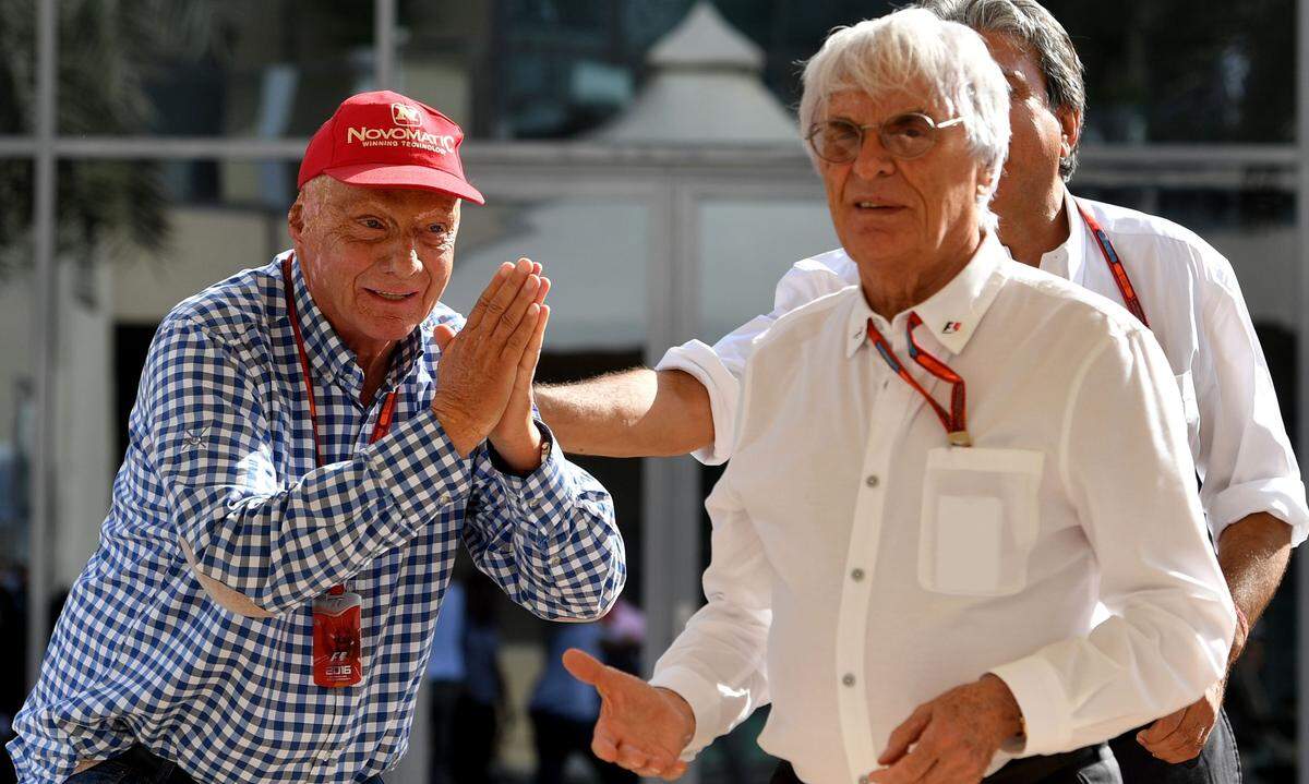 Die Größen der Formel 1 wussten, was sie an Ecclestone hatten. Er vermittelte Erfolg, er verkaufte das Produkt - und der Brite mit der leisen Stimme hatte stets auch einen flotten Spruch auf der Lippe.