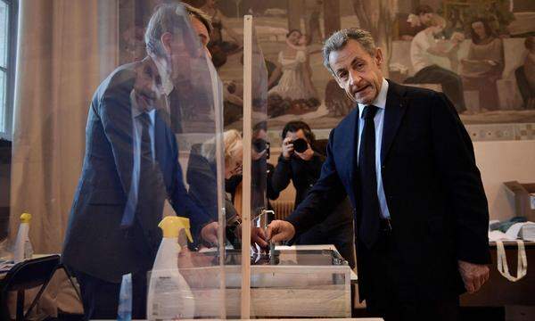 &quot;Ich werde für Emmanuel Macron stimmen&quot;, kündigte Nicolas Sarkozy an. (Archivbild)