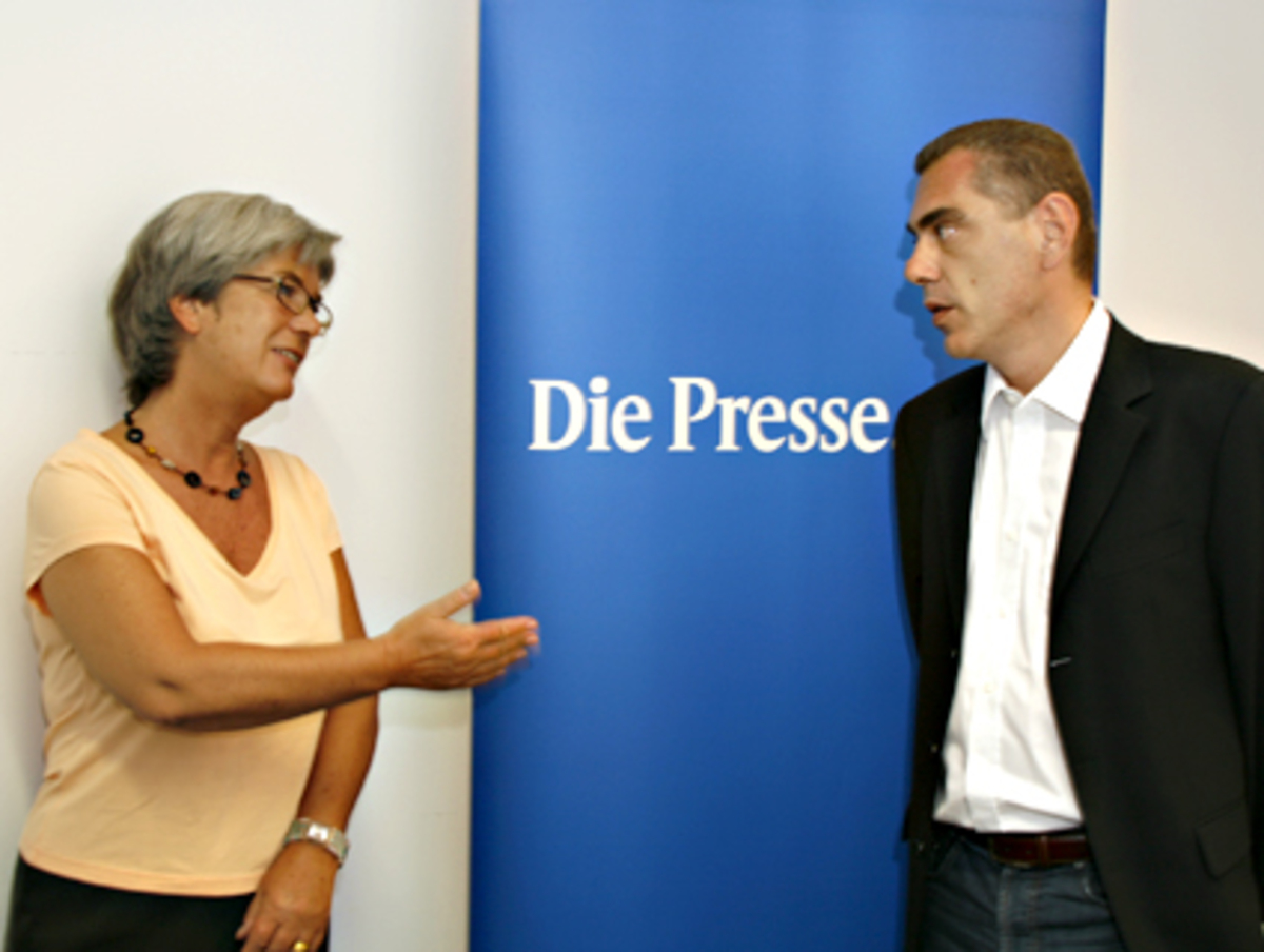 Und DiePresse.com-Geschäftsführer Peter Krotky verabschiedet sich von der liberalen Spitzenkandidatin.