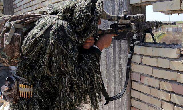 Irakischer Soldat im Kampf gegen die Terrormiliz IS.
