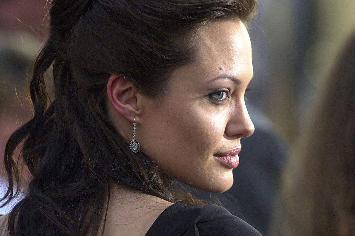 Den letzten Platz in der Hitliste belegt auch in diesem Jahr Lara. Angelina Jolie gelang unter dem namen Lara Croft der Durchbruch als Schauspielerin.