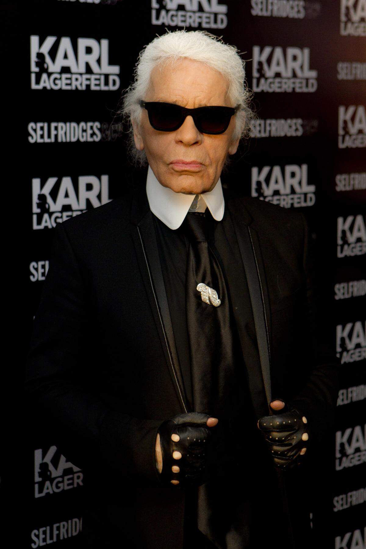 Aber auch Karl Lagerfeld gilt als "Läster-Schwester" im Modezirkus.