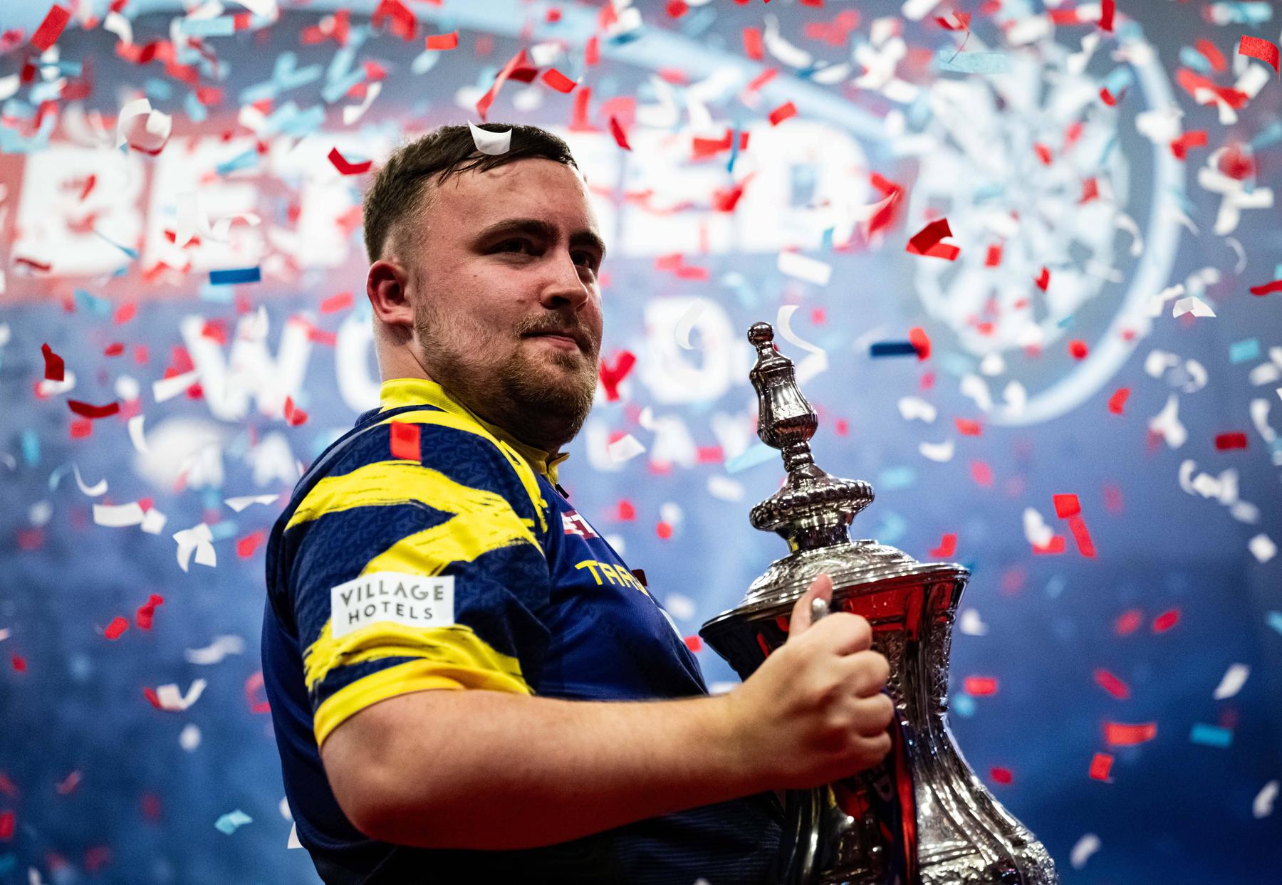 Darts-Sensation Luke Littler: Titel-Triple leichter als Führerschein