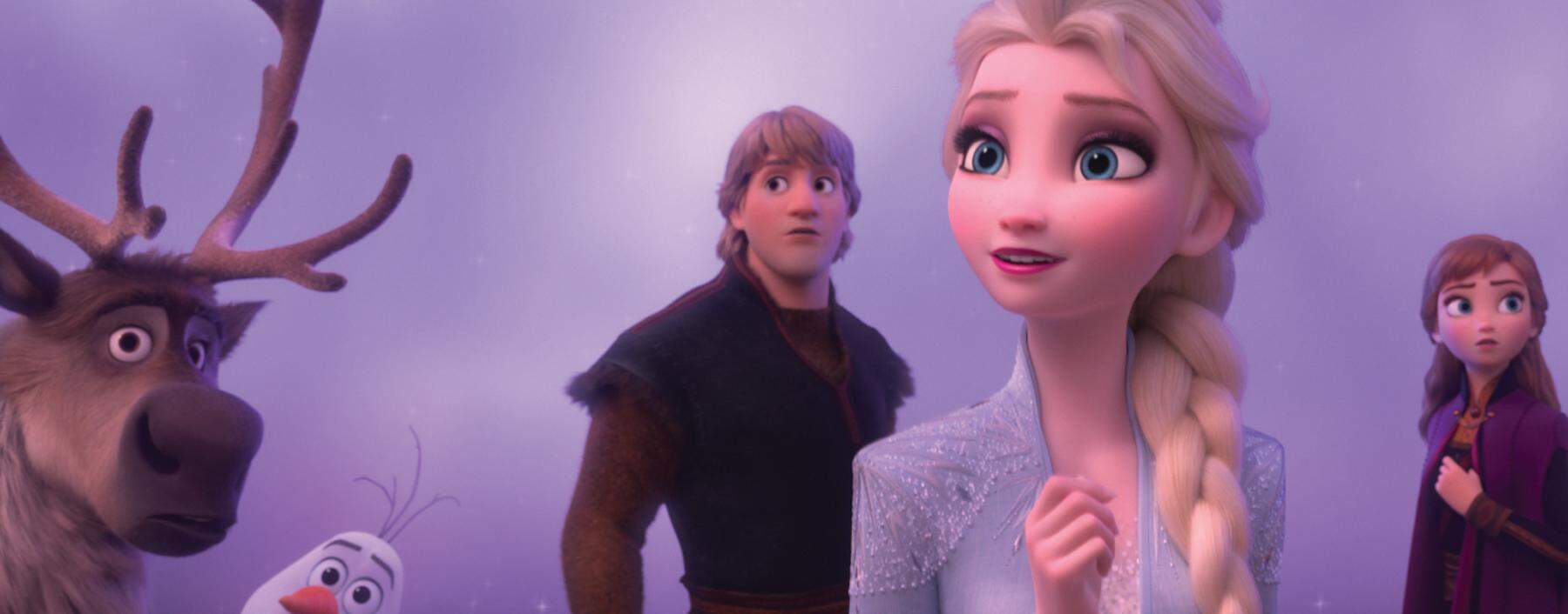 „Eiskönigin“ Elsa und ihre Schwester Anna kommen zum zweiten Mal ins Kino. Hier ist es allen Klischees zum Trotz übrigens ein Mann, der mit einem Tier (seinem Rentier) spricht.