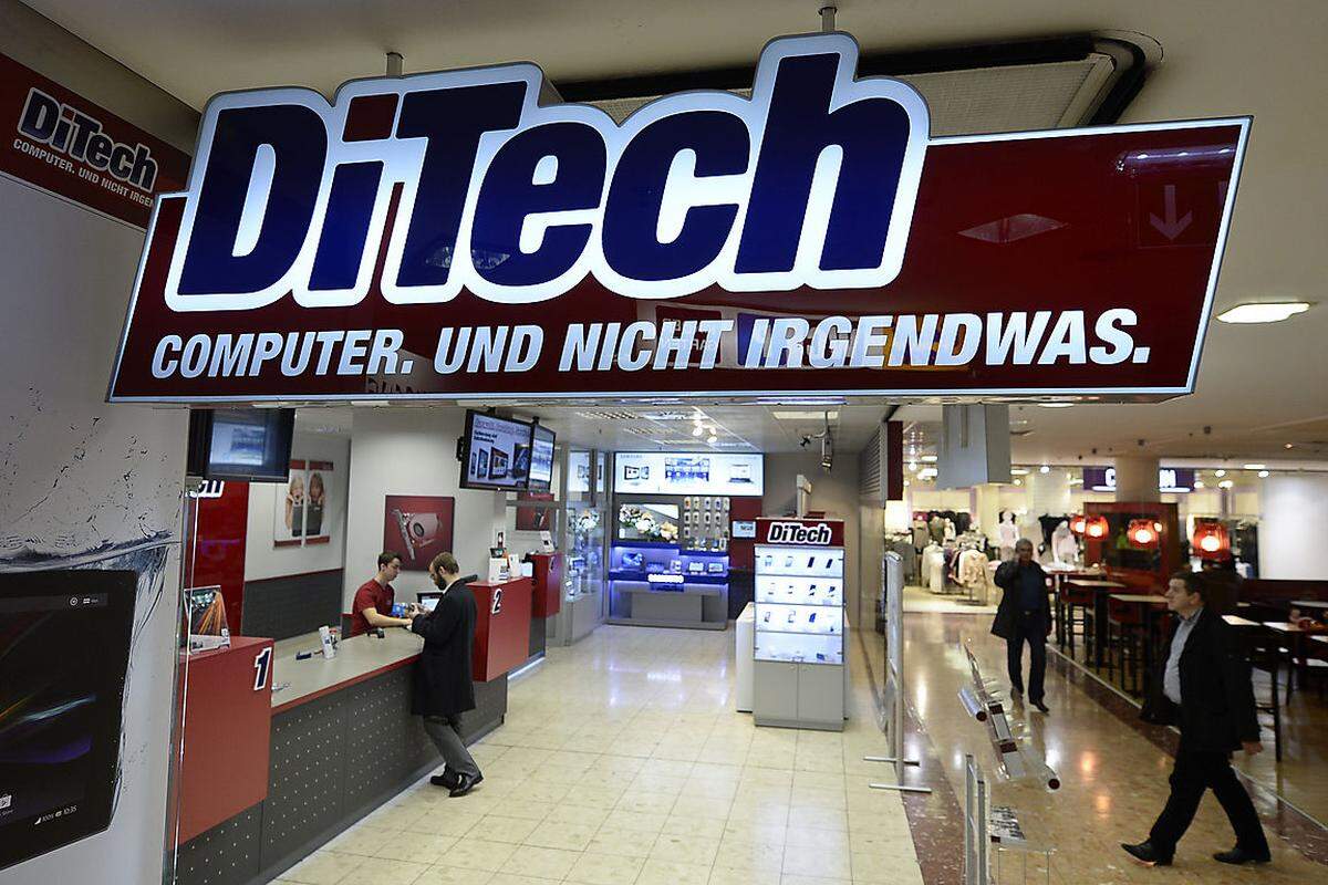 DiTech war eines von Österreichs Vorzeigeunternehmen. 1999 von Damian und Aleksandra Izdebski gegründet, expandierte DiTech schnell und baute in ganz Österreich Filialen auf. Im Jahr 2014 wurde das Unternehmen geschlossen. Denn DiTech ist mit der Suche nach einem Investor gescheitert. Von der Schließung waren 22 Standorte und rund 250 Mitarbeiter betroffen.