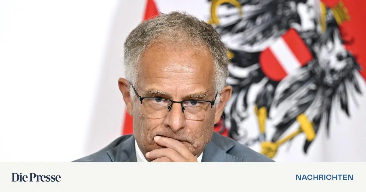 -Immer-im-Minus-Erfolgsautor-rechnet-Finanzminister-vor-wie-wenig-er-verdient