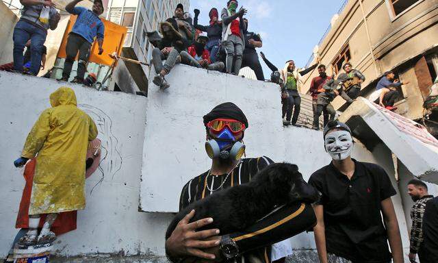 Massenproteste im Iran.