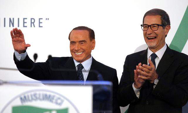 Der frisch verjüngte Silvio Berlusconi (links) mit seinem sizilianischen Vertrauensmann, Nello Musumeci. 