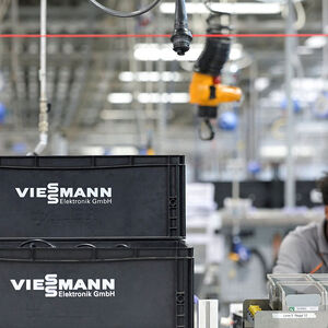 In einer Überraschungsaktion kaufte der US-Konzern Carrier Global das Wärmepumpengeschäft der deutschen Viessmann. 