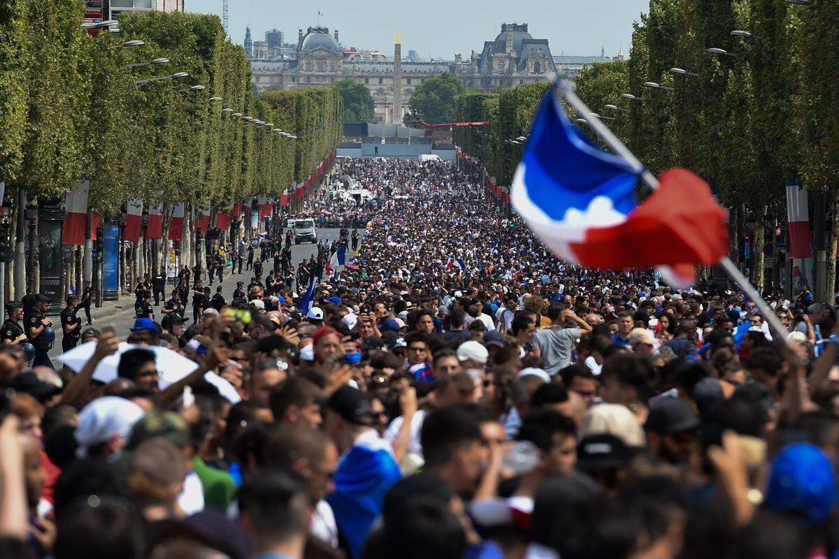 Die Straßen waren gefüllt mit stolzen Frankreich-Fans.