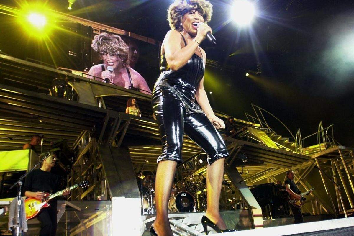 Auf rund 1,6 Millionen Euro ließ die Sängerin Tina Turner für ihre Tanzbeine vorsorgen. Die Stimme war ihr schon mehr wert: 3,4 Millionen Euro.