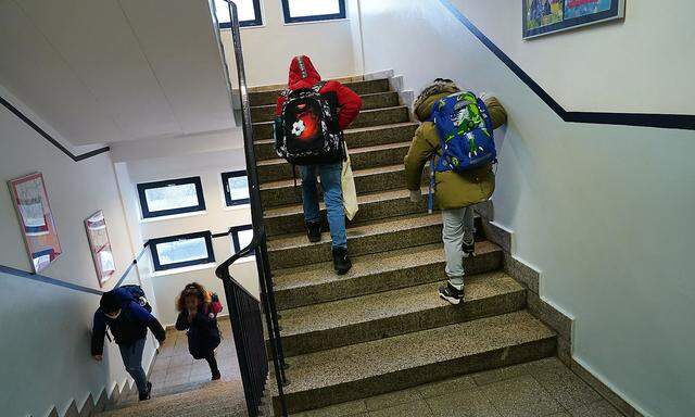Rund 1500 ukrainische Schüler gehen in Österreich derzeit in die Schule.