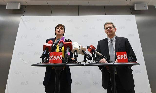 SPÖ-Parteichefin Pamela Rendi-Wagner und SPÖ-Bundesgeschäftsführer Christian Deutsch